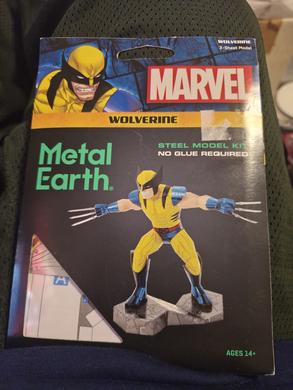 Marvel Wolverine Metal Earth Steel Model Kit - Yellow & Blue